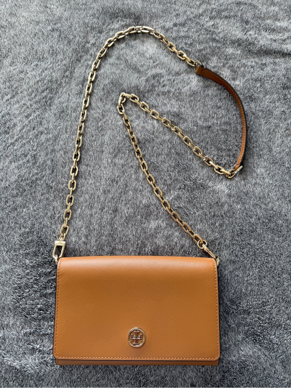 Tory Burch Emerson Wallet on Chain / Crossbody